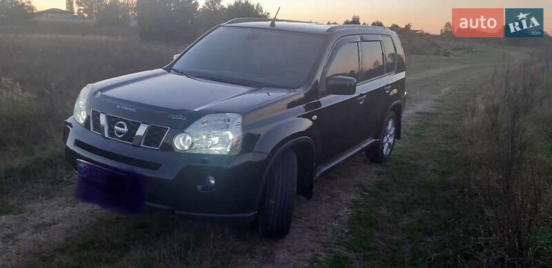 Позашляховик / Кросовер Nissan X-Trail 2008 в Києві