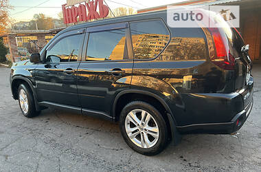 Внедорожник / Кроссовер Nissan X-Trail 2010 в Днепре