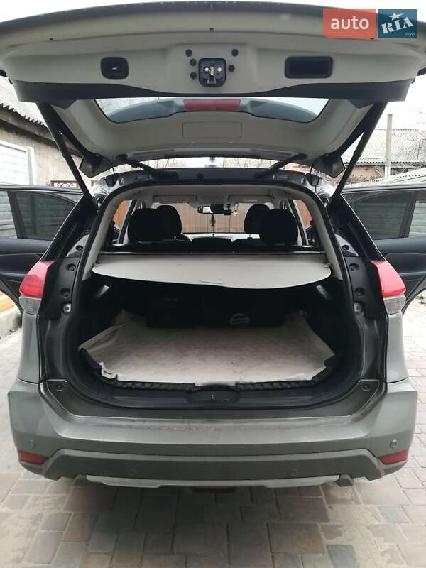 Внедорожник / Кроссовер Nissan X-Trail 2018 в Киеве фото 11 Внедорожник / Кроссовер Nissan X-Trail 2018 в Киеве