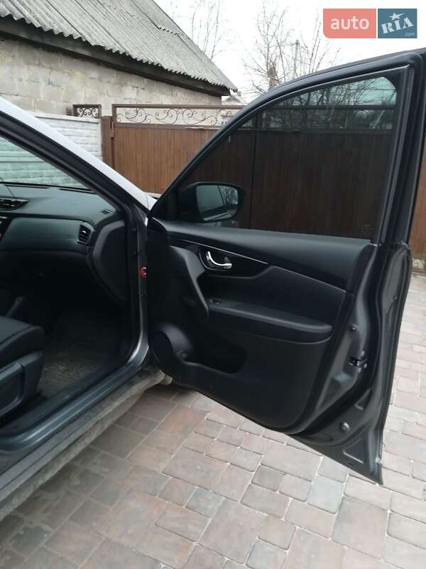 Внедорожник / Кроссовер Nissan X-Trail 2018 в Киеве фото 15 Внедорожник / Кроссовер Nissan X-Trail 2018 в Киеве