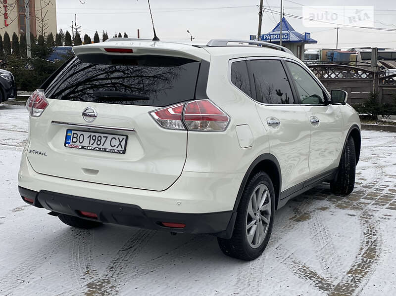 Внедорожник / Кроссовер Nissan X-Trail 2015 в Тернополе