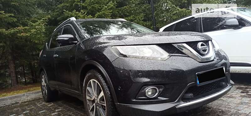 Позашляховик / Кросовер Nissan X-Trail 2015 в Коломиї