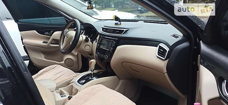 Позашляховик / Кросовер Nissan X-Trail 2015 в Коломиї