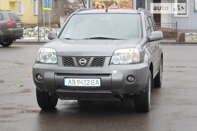 Позашляховик / Кросовер Nissan X-Trail 2007 в Літині