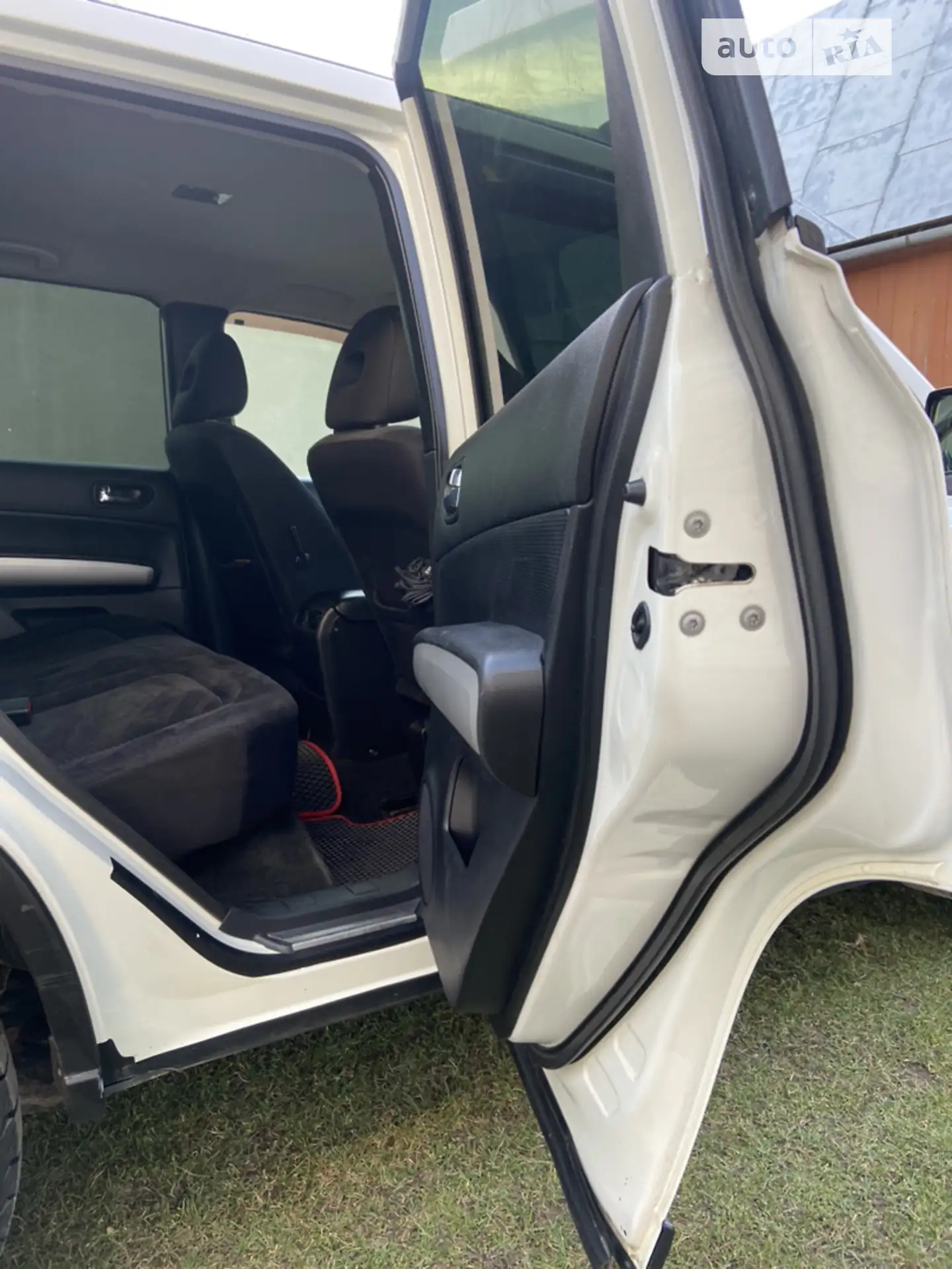 2010 Nissan X-Trail - мініатюра 12