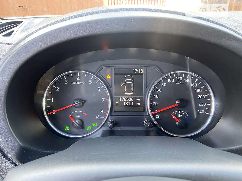 Внедорожник / Кроссовер Nissan X-Trail 2010 в Богородчанах