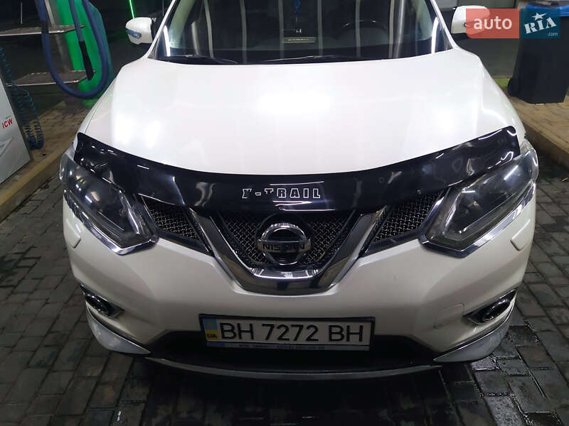 Позашляховик / Кросовер Nissan X-Trail 2015 в Одесі