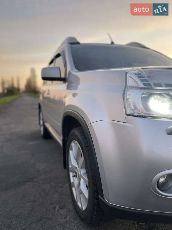 Позашляховик / Кросовер Nissan X-Trail 2012 в Новоархангельську