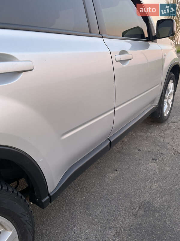 Позашляховик / Кросовер Nissan X-Trail 2012 в Новоархангельську