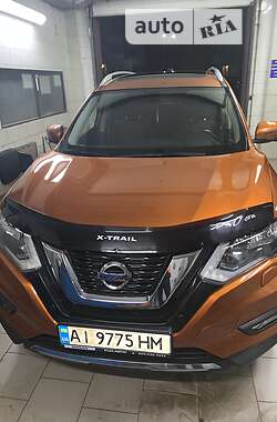 Внедорожник / Кроссовер Nissan X-Trail 2017 в Броварах