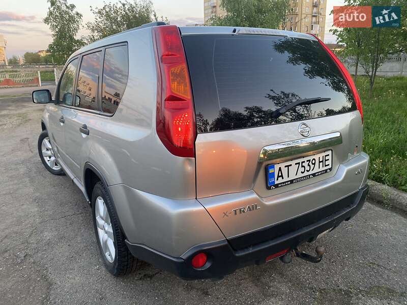 Позашляховик / Кросовер Nissan X-Trail 2008 в Івано-Франківську