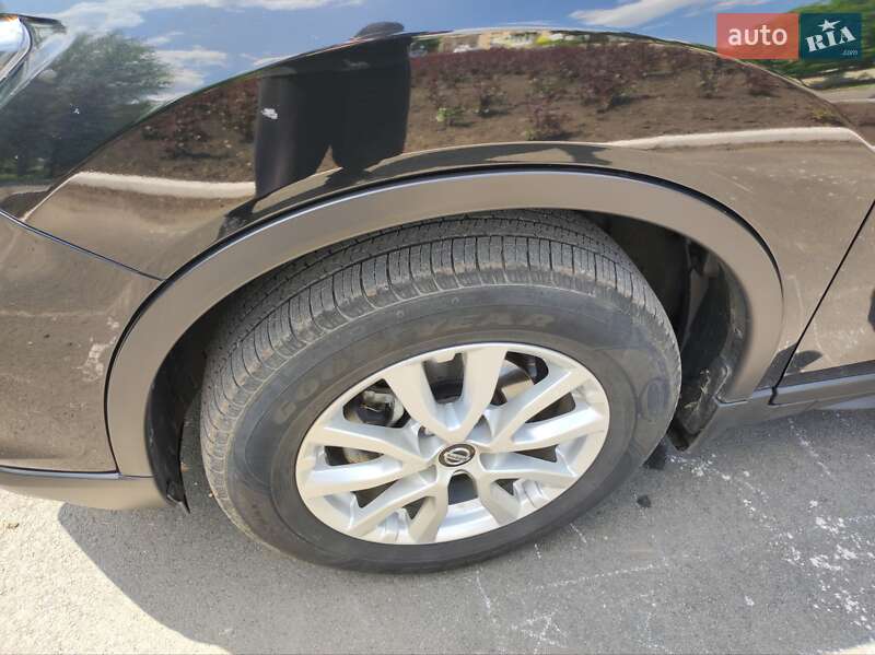 Позашляховик / Кросовер Nissan X-Trail 2018 в Першотравенську