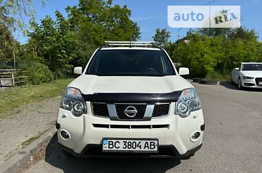 Внедорожник / Кроссовер Nissan X-Trail 2013 в Львове