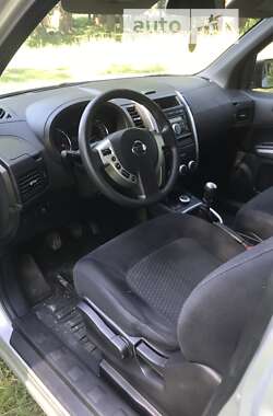 Позашляховик / Кросовер Nissan X-Trail 2011 в Іршаві