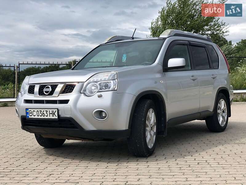 Позашляховик / Кросовер Nissan X-Trail 2012 в Трускавці