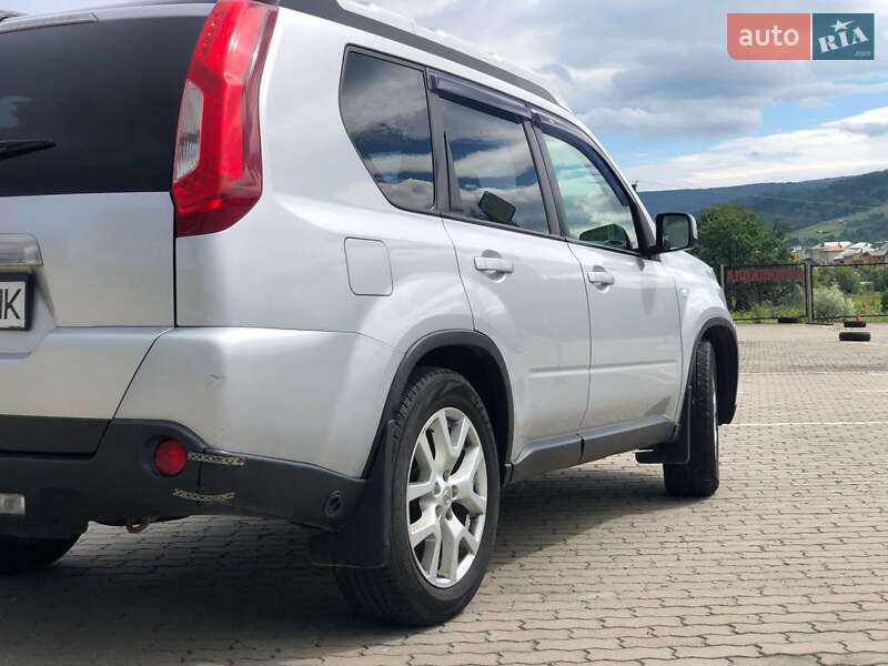 Позашляховик / Кросовер Nissan X-Trail 2012 в Трускавці