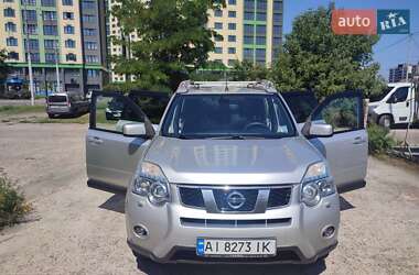 Внедорожник / Кроссовер Nissan X-Trail 2011 в 