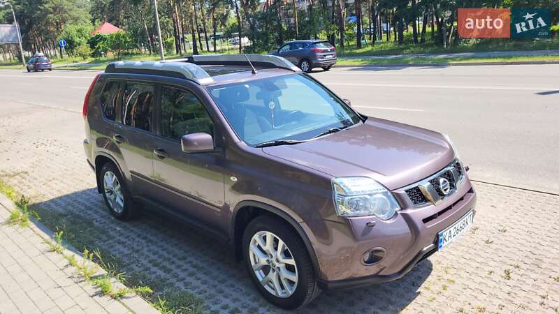 Внедорожник / Кроссовер Nissan X-Trail 2012 в Киеве