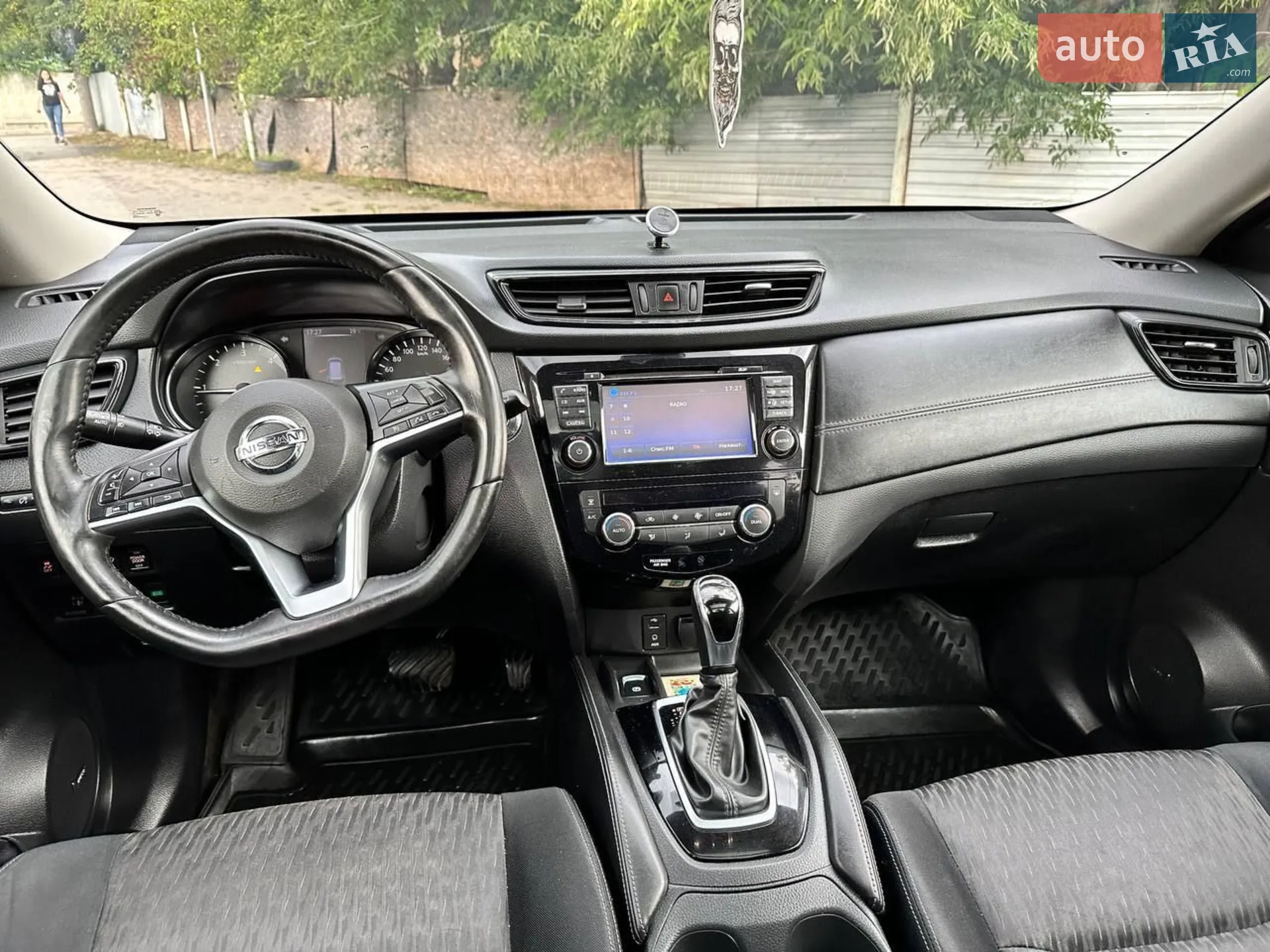 2017 Nissan X-Trail - мініатюра 46