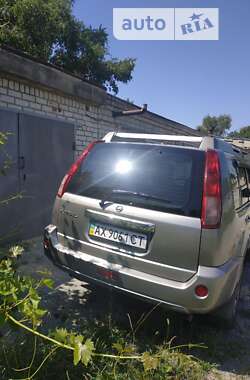 Внедорожник / Кроссовер Nissan X-Trail 2005 в Харькове