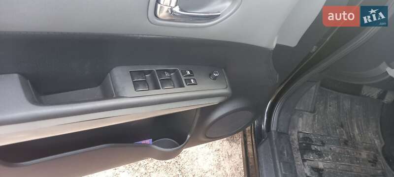 Позашляховик / Кросовер Nissan X-Trail 2007 в Житомирі