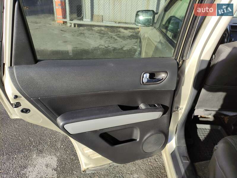 Внедорожник / Кроссовер Nissan X-Trail 2009 в Тернополе фото 16 Внедорожник / Кроссовер Nissan X-Trail 2009 в Тернополе