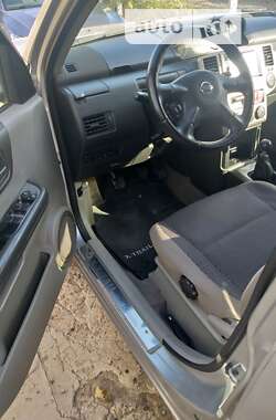 Внедорожник / Кроссовер Nissan X-Trail 2006 в 