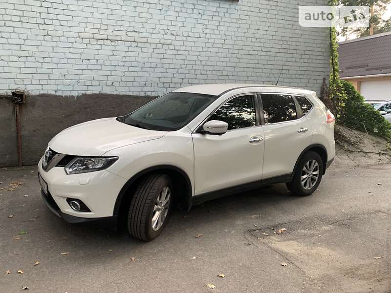 Внедорожник / Кроссовер Nissan X-Trail 2016 в Киеве фото 4 Внедорожник / Кроссовер Nissan X-Trail 2016 в Киеве