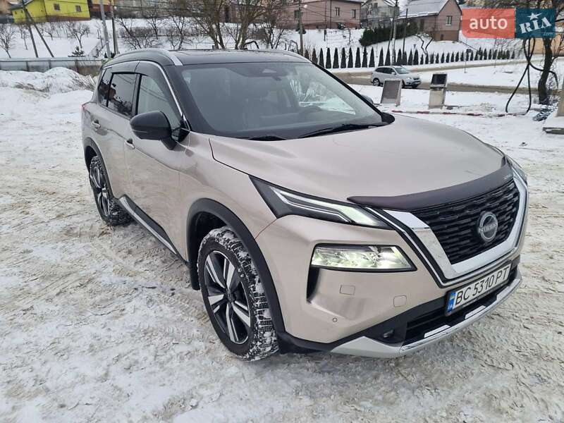 Внедорожник / Кроссовер Nissan X-Trail 2023 в Львове