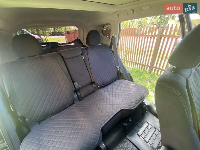 Позашляховик / Кросовер Nissan X-Trail 2015 в Городенці