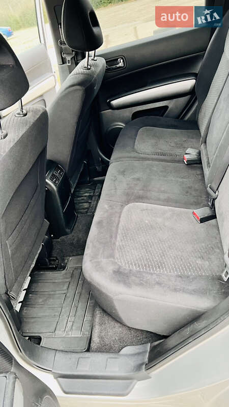 Внедорожник / Кроссовер Nissan X-Trail 2010 в Калуше