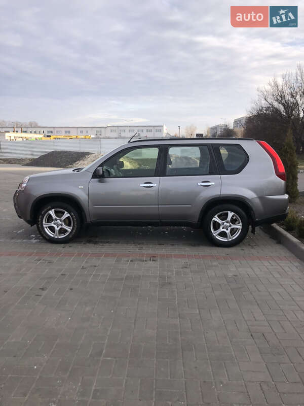 Внедорожник / Кроссовер Nissan X-Trail 2014 в Черкассах
