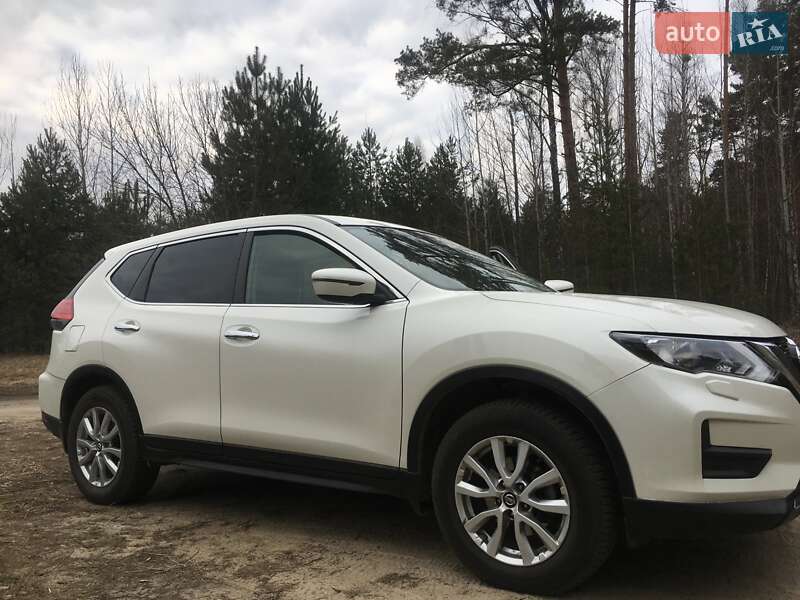 Позашляховик / Кросовер Nissan X-Trail 2020 в Славутичі