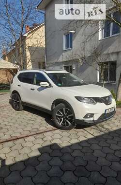 Внедорожник / Кроссовер Nissan X-Trail 2015 в Ивано-Франковске