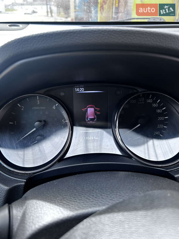 Внедорожник / Кроссовер Nissan X-Trail 2018 в Лозовой