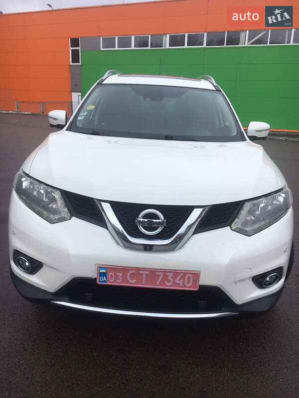 Внедорожник / Кроссовер Nissan X-Trail 2014 в Ровно
