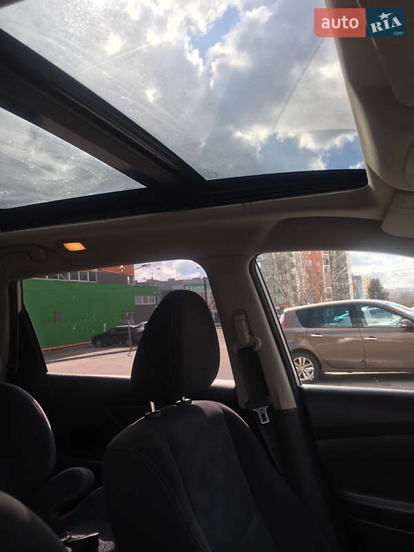 Внедорожник / Кроссовер Nissan X-Trail 2014 в Ровно