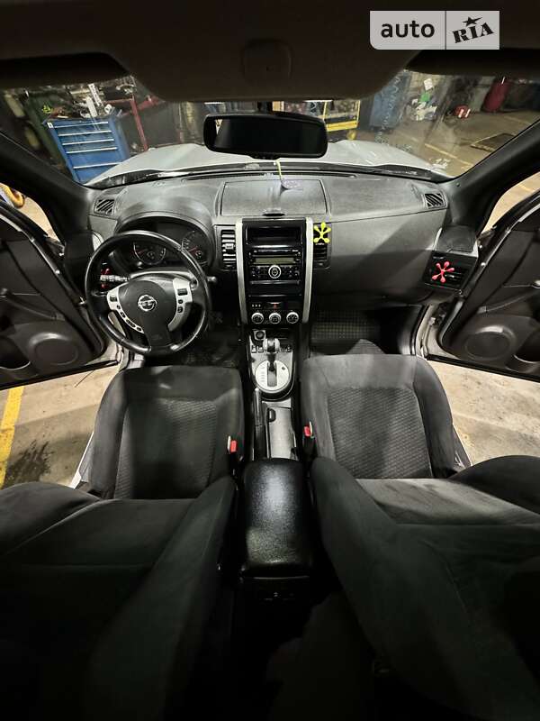 Внедорожник / Кроссовер Nissan X-Trail 2011 в Чернигове