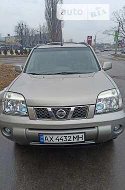 Позашляховик / Кросовер Nissan X-Trail 2004 в Харкові