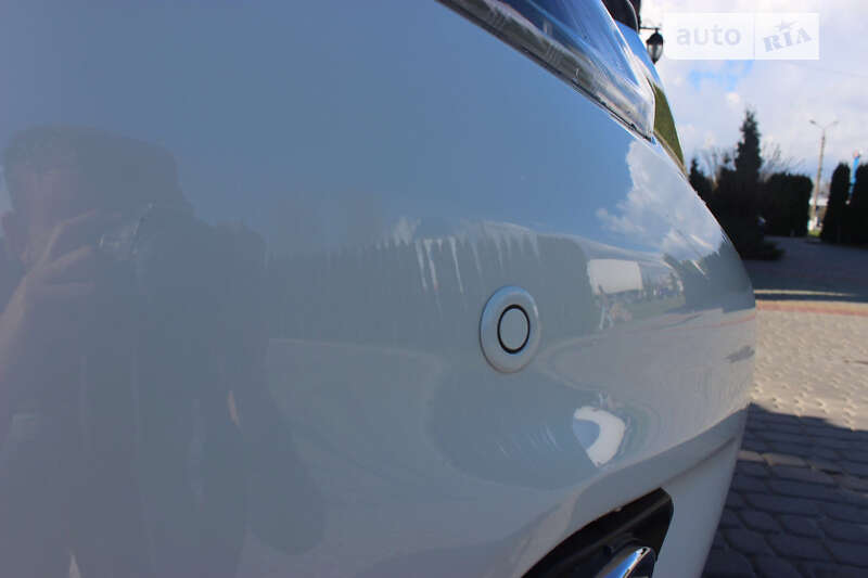 Позашляховик / Кросовер Nissan X-Trail 2015 в Дунаївцях