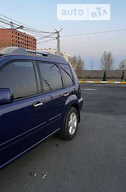 Внедорожник / Кроссовер Nissan X-Trail 2005 в Буче