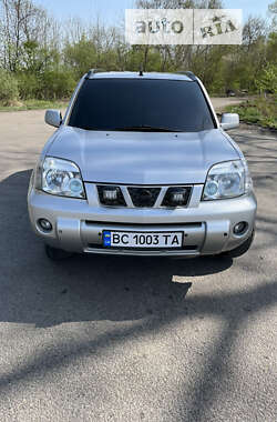 Внедорожник / Кроссовер Nissan X-Trail 2004 в Львове