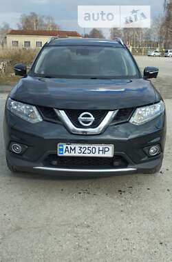 Позашляховик / Кросовер Nissan X-Trail 2016 в Звягелі