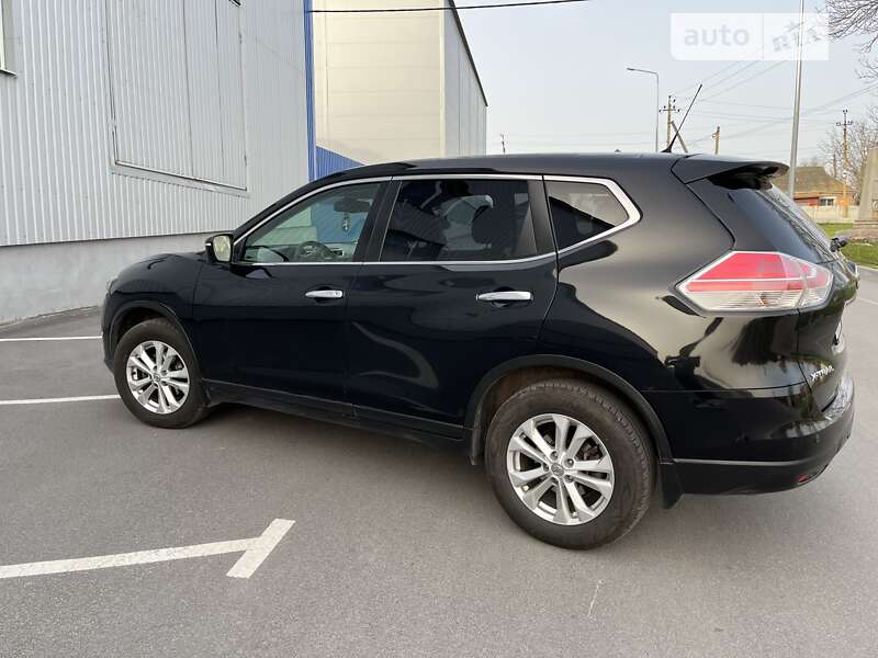 Внедорожник / Кроссовер Nissan X-Trail 2016 в Виннице