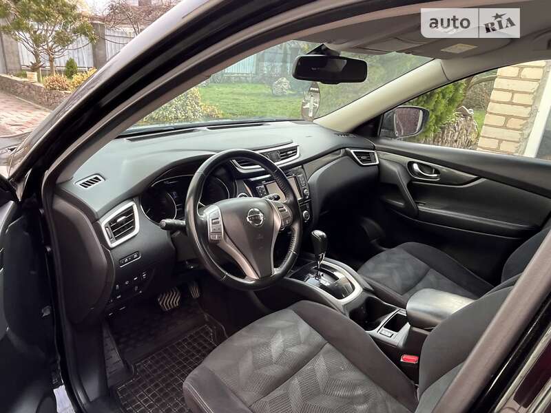 Внедорожник / Кроссовер Nissan X-Trail 2016 в Виннице