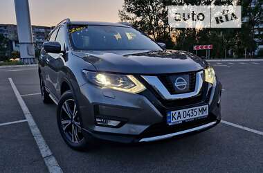 Внедорожник / Кроссовер Nissan X-Trail 2019 в Киеве