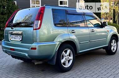 Внедорожник / Кроссовер Nissan X-Trail 2002 в Львове