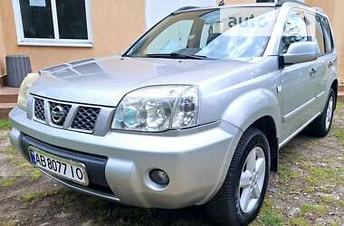 Внедорожник / Кроссовер Nissan X-Trail 2005 в Черновцах