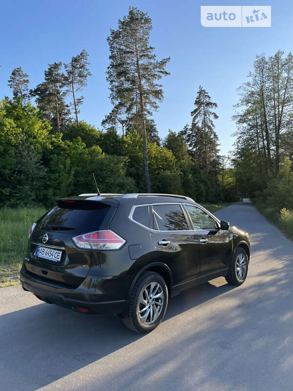 Внедорожник / Кроссовер Nissan X-Trail 2016 в Виннице