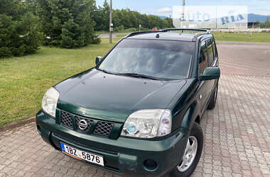 Внедорожник / Кроссовер Nissan X-Trail 2005 в Иршаве